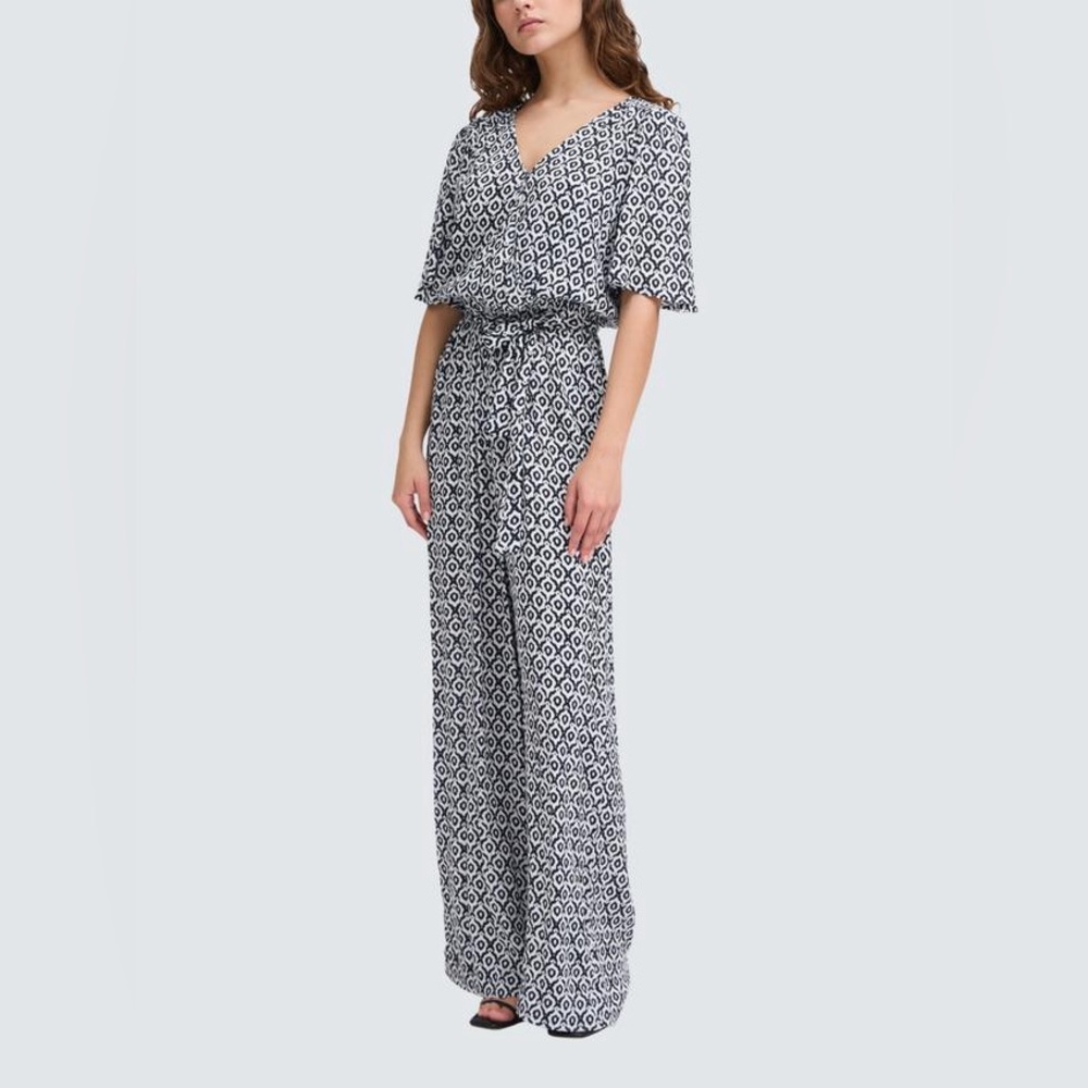ICHI Women's Navy and White Patterned Jumpsuit with tie waist size S NWT - Picture 2 of 11